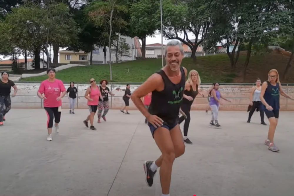 Como os Exercícios de Baixo Impacto Protegem Suas Articulações